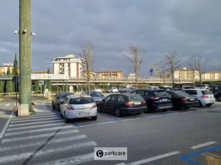 Parcheggio P3 Aeroporto Pisa foto 2